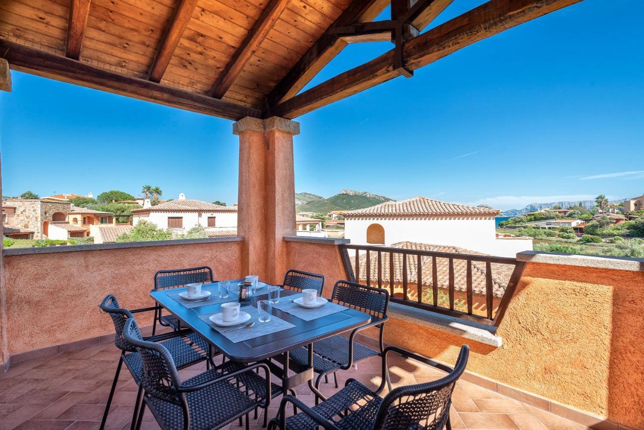 Appartement House Of Lens à Golfo Aranci Extérieur photo